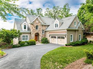 532 Sweetspire Rdg, Asheville, NC 28804