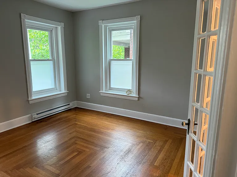 Front room from Hallway