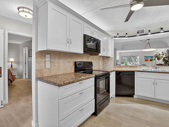 3rd image of 9170 SW 14th Street #4306