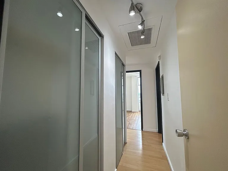 100 Atlantic Ave #908 — Photo 13