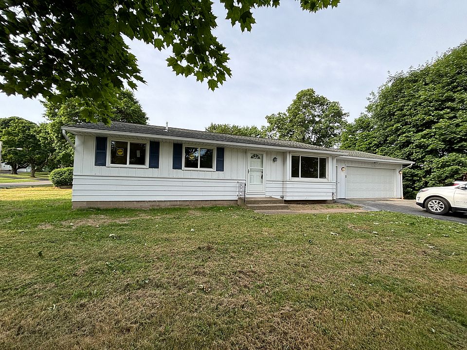 1st image of 367 Sandalwood Dr