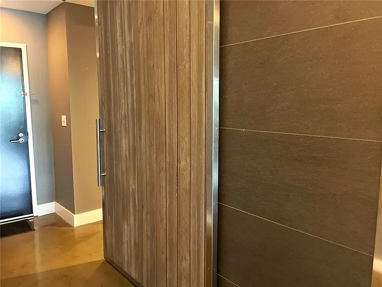 845 Spring St NW #213 — Photo 7