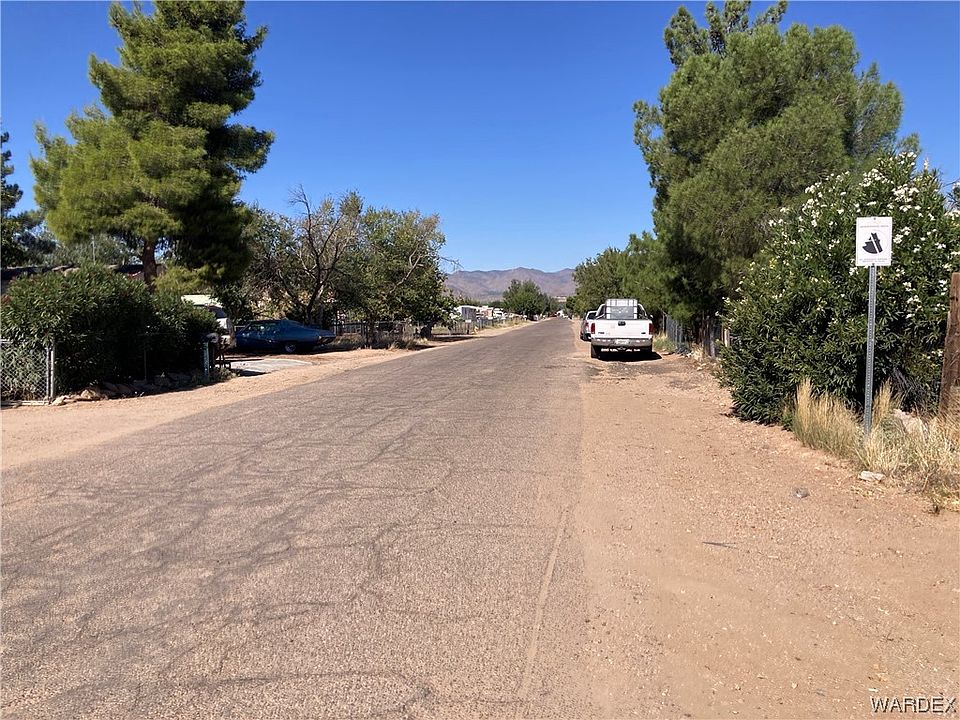 2nd image of 3615 E Martin Lane