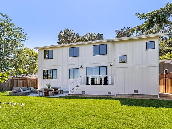 5th image of 308 Marin Avenue