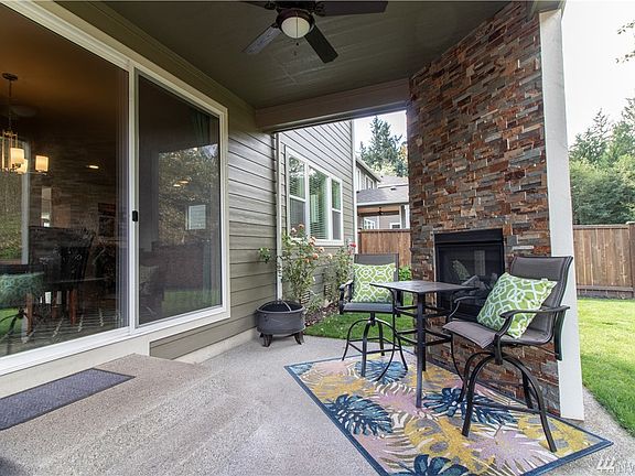 4th image of 12826 60th Ave E