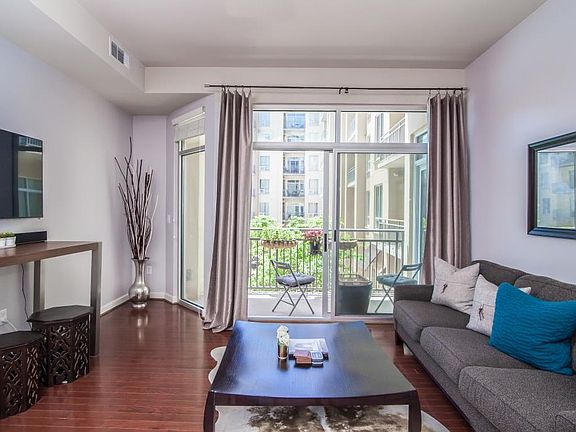 2nd image of 711 Cosmopolitan Dr NE Unit 220