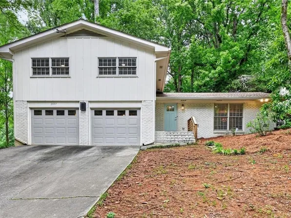 2037 Longview Way, Atlanta, GA 30341