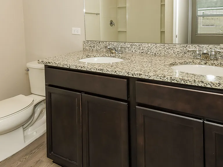 12714 Camden Crossing Dr — Photo 16
