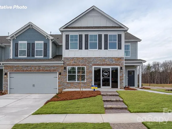 4364 Bronze Blvd, Sherrills Ford, NC 28673