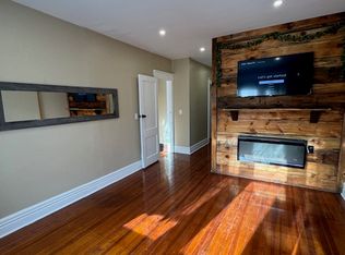 529 Hamilton St #2, Albany, NY 12203