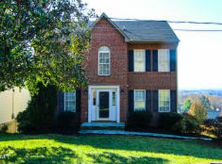 1563 Read Mountain Rd NE, Roanoke, VA 24019