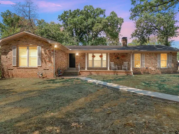 1415 Glenlain Dr, Grand Saline, TX 75140