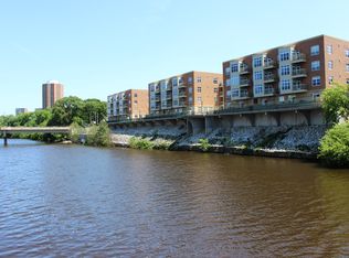 1905 N Water St APT 306, Milwaukee, WI 53202
