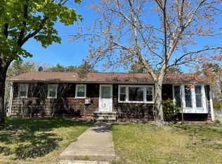 70 Parkway Dr, Brick, NJ 08723