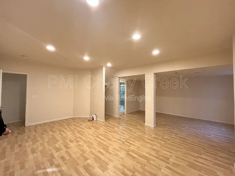 5271 Canyon View Dr — Photo 33