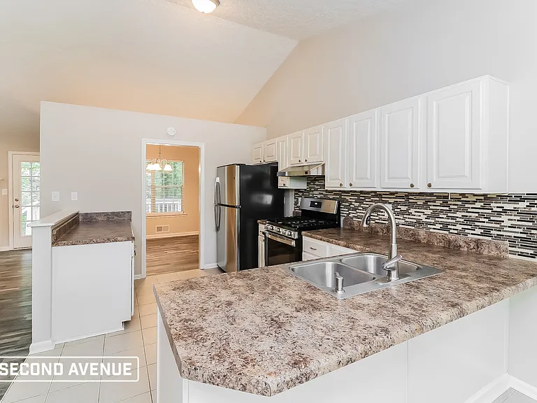 13 King Arnold Dr — Photo 4