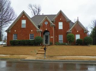 5006 Grand Pines Dr, Memphis, TN 38125