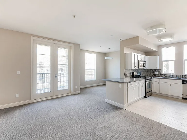 Gourmet kitchens with stainless steel whirlpool appliances