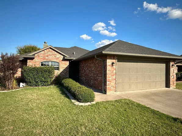 607 NW Granite Ave, Cache, OK 73527