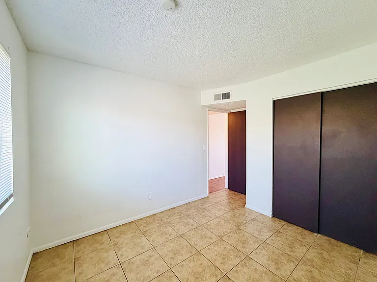 Sentinel Villas Tucson — Photo 5