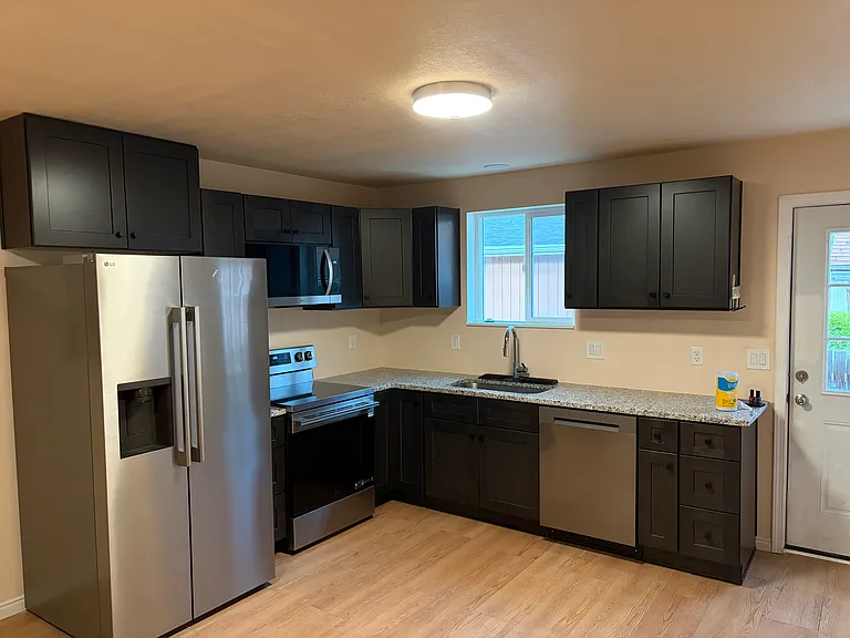 190 E 4380 N — Photo 27
