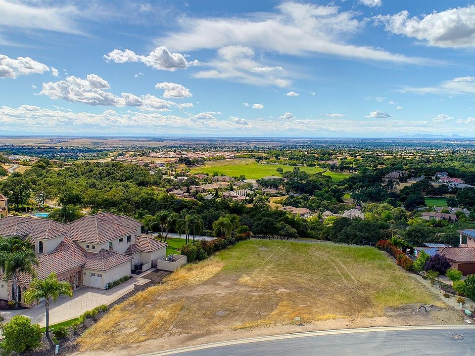 1st image of 3619 Vista De Madera