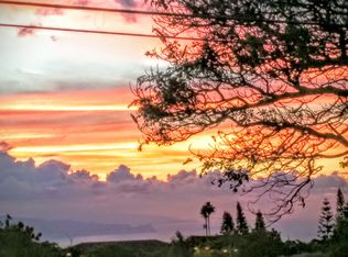 17 Mohala Pl, Makawao, HI 96768