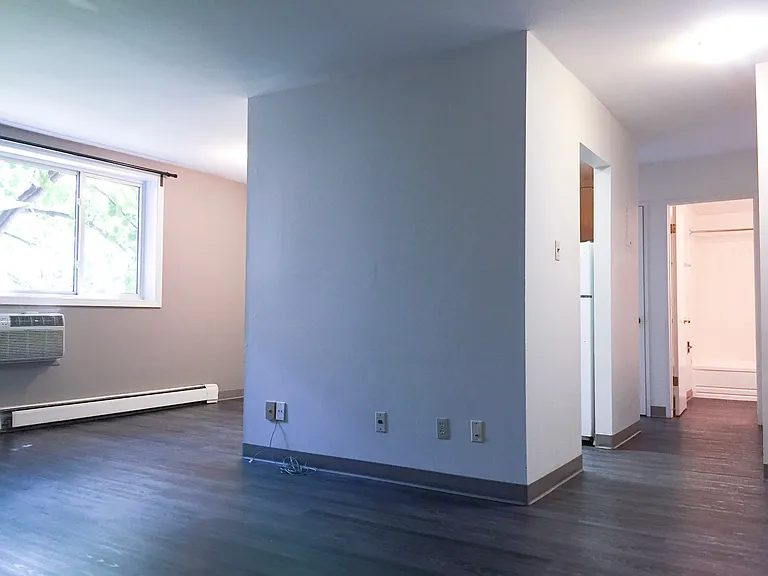 1740 Taylor Ave — Photo 18