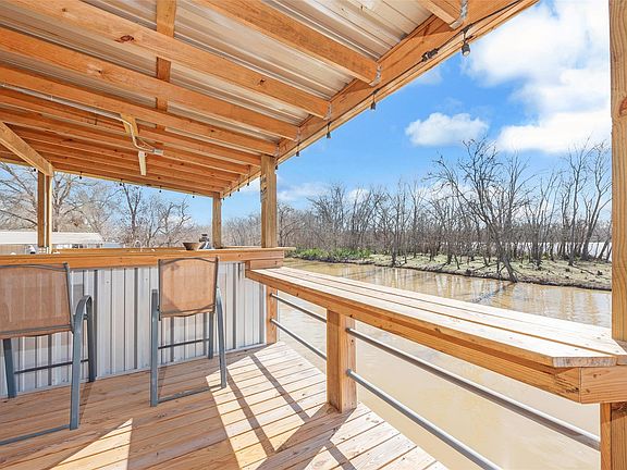 5th image of 398 River Oaks Dr