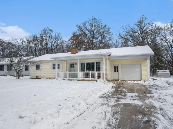 1609 Orchard Dr, Portage, MI 49002