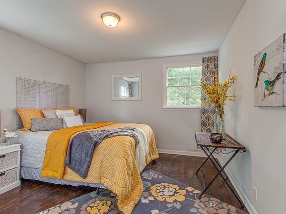 5th image of 401 Kinhawk Dr