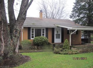 7043 Forest Rd SW, Dellroy, OH 44620