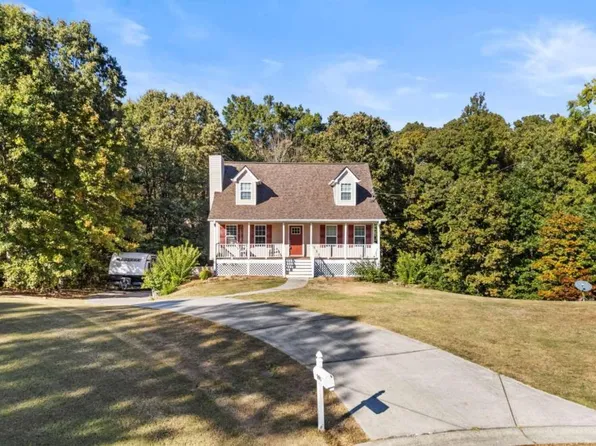 291 Mulberry Ln SE, Lindale, GA 30147