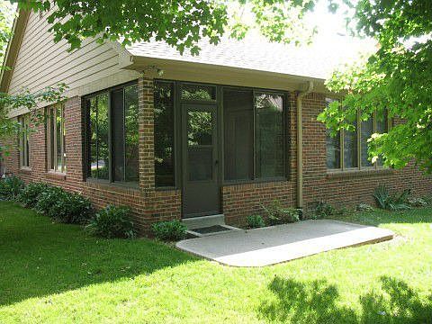 2nd image of 3924 Creedmoor Pl