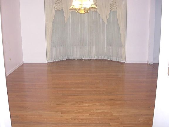 4th image of 5811 Constitution Ave