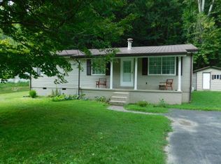 1403 R A West Hwy, Delbarton, WV 25670