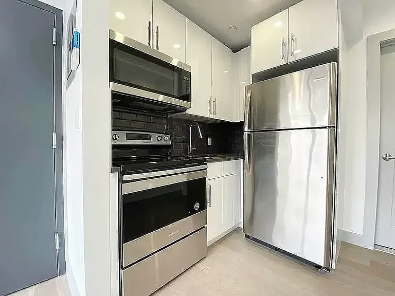 139 Marcus Garvey Blvd #3A — Photo 3