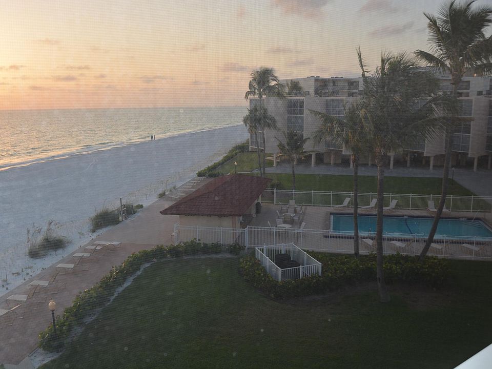View from the lanai. If you were any closer to the Gulf you would get wet.