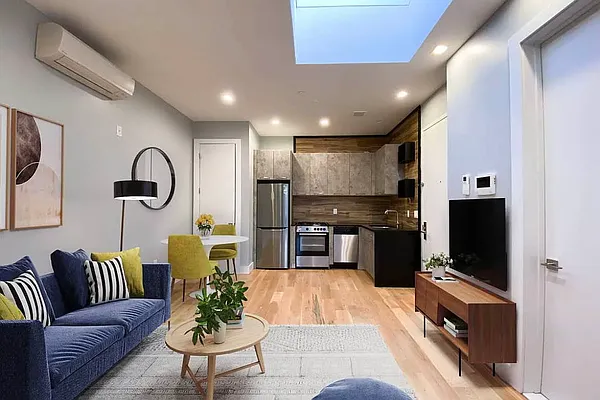 Rented by TorsX Inc | media 1