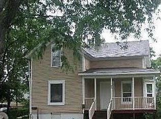 233 N Trask St, Aurora, IL 60505