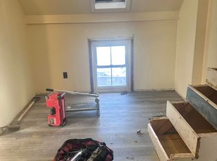 1 2nd St #2B, Presque Isle, ME 04769