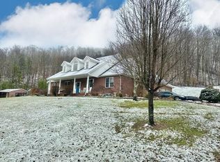 2379 Hogskin Rd, Manchester, KY 40962