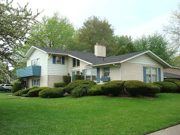 2nd image of 2707 W 63rd Ave