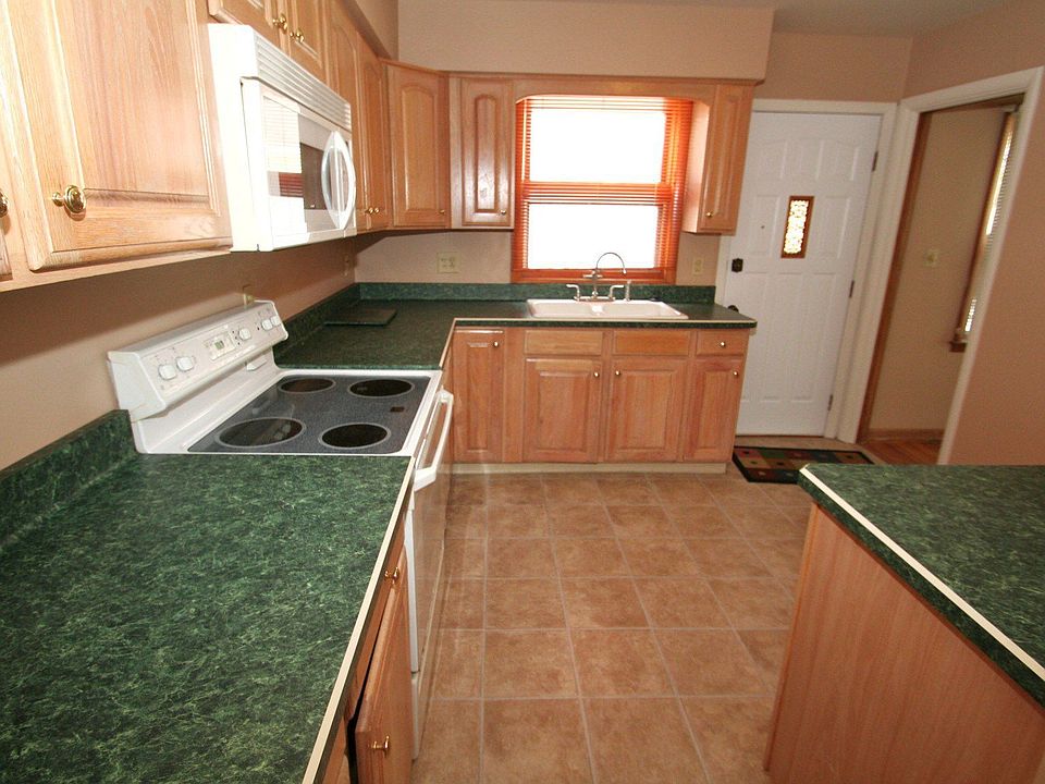 1st image of 2320 Pierce Ave