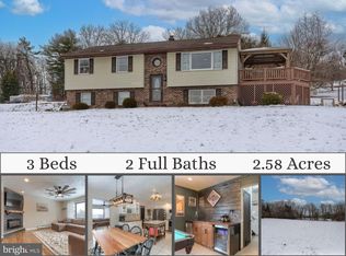 121 Mimosa Ln, Leesport, PA 19533