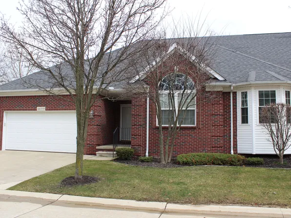 44193 Orion Dr, Sterling Heights, MI 48314