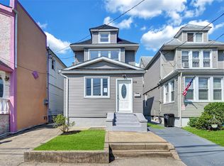 11132 116th St, South Ozone Park, NY 11420