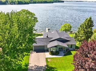 6776 Ann Lee Dr, North Rose, NY 14516