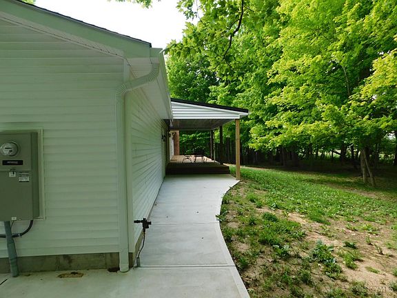3rd image of 10841 New Biddinger Rd