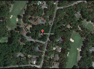 102 Essex Ct, West End, NC 27376